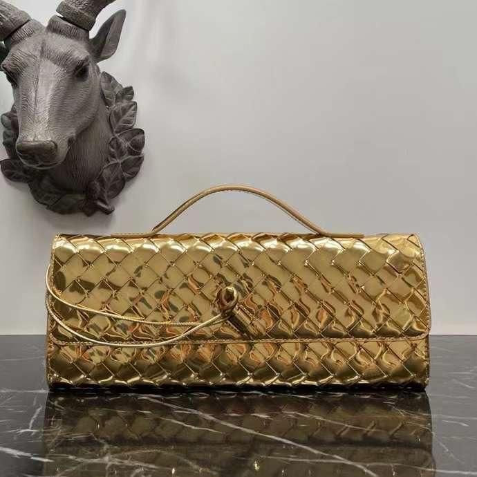 Bottega Veneta Andiamo Clutch — Modern Sophistication Redefined