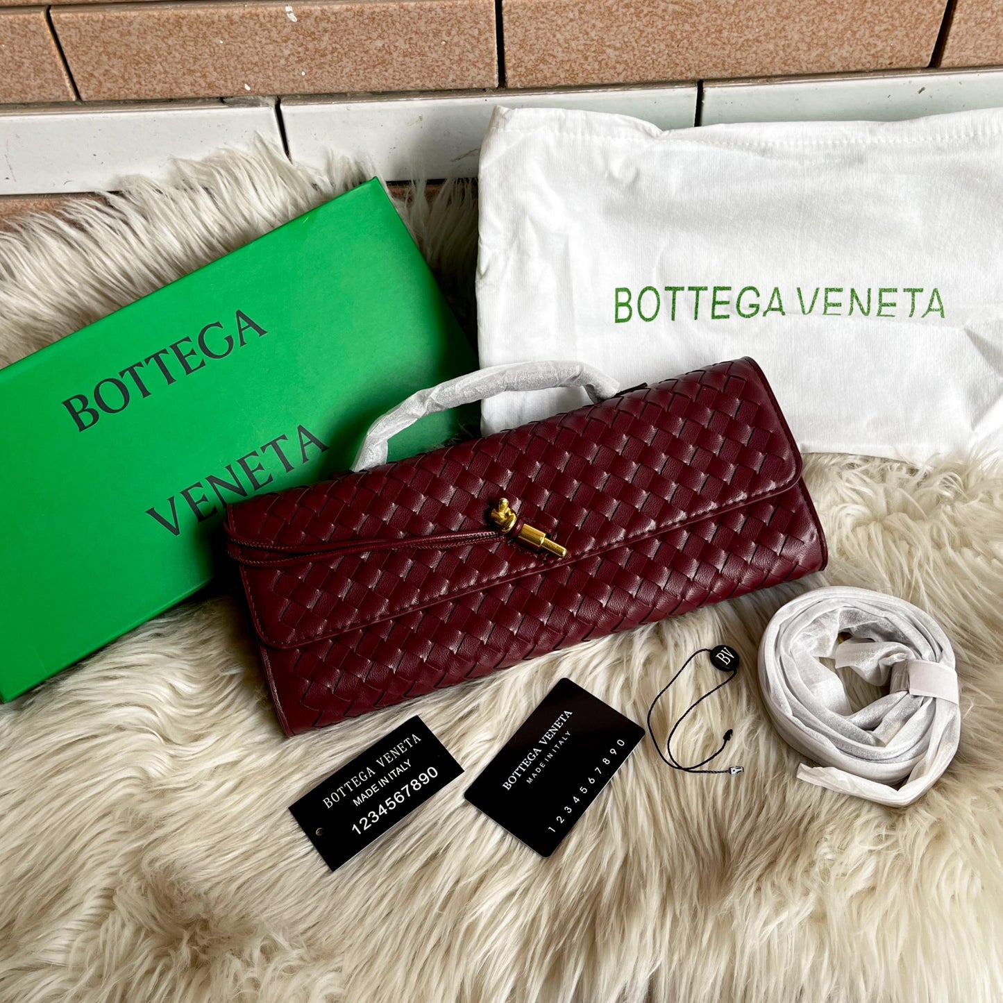 Bottega Veneta Andiamo Clutch — Modern Sophistication Redefined