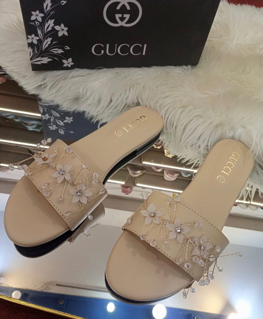 GUCCI Supreme Quality Fancy Flower Flat Slippers