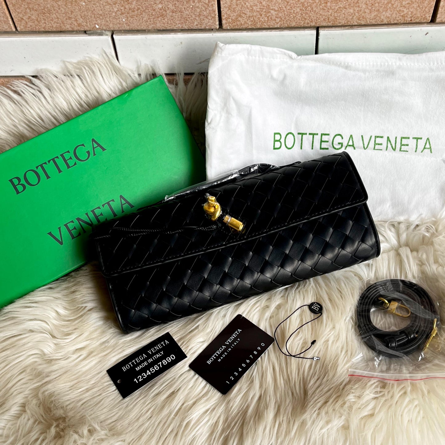 Bottega Veneta Andiamo Clutch — Modern Sophistication Redefined