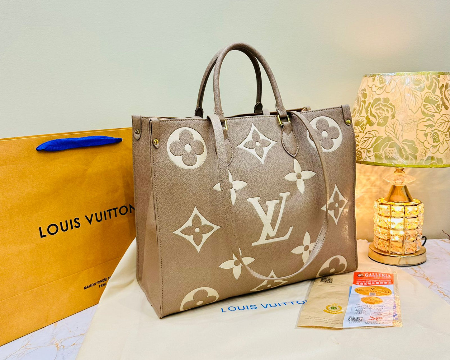 Louis Vuitton Black Monogram Tote Bag – Stylish &amp; Spacious