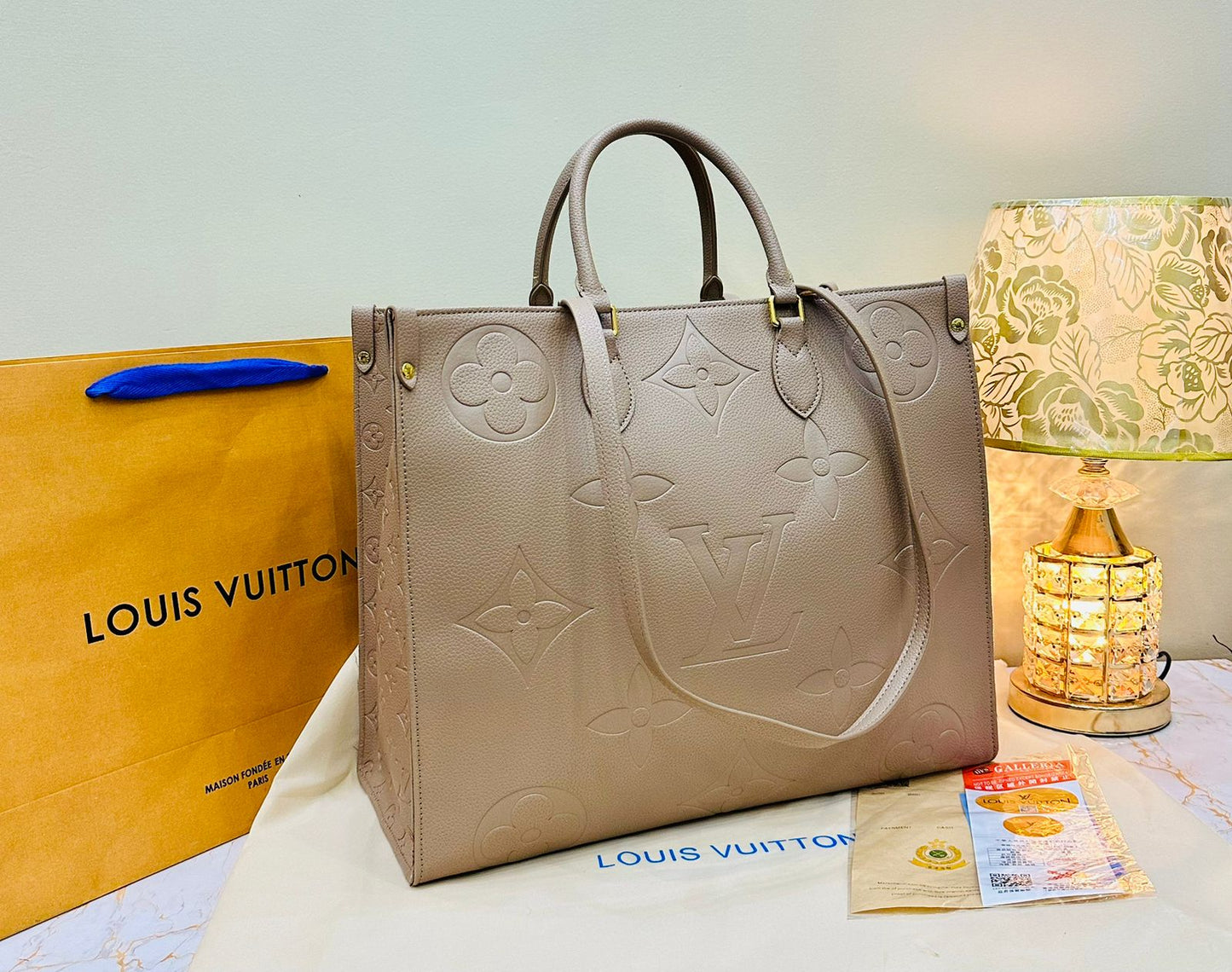 Louis Vuitton Black Monogram Tote Bag – Stylish &amp; Spacious